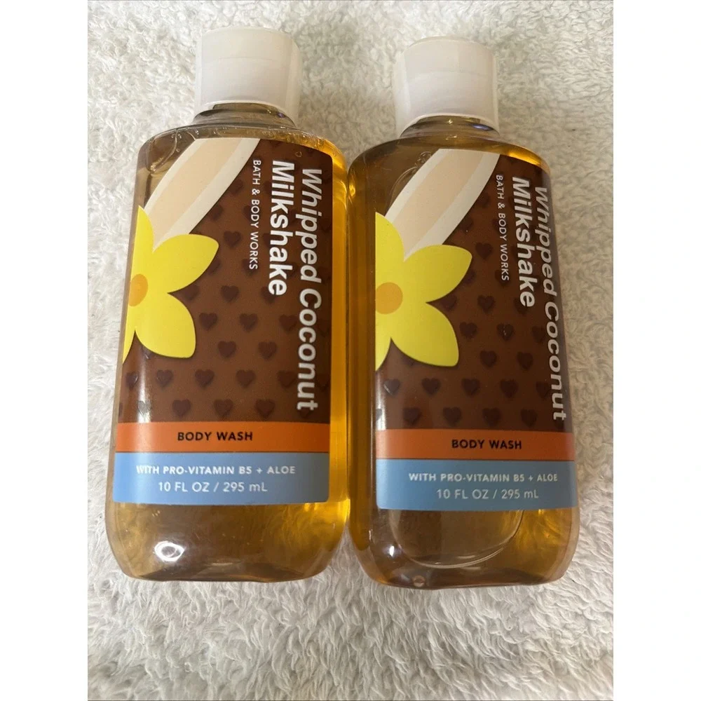 Bath & Body Works WHIPPED COCONUT MILKSHAKE Shower Gel Body Wash 10 Oz Lot Of 2